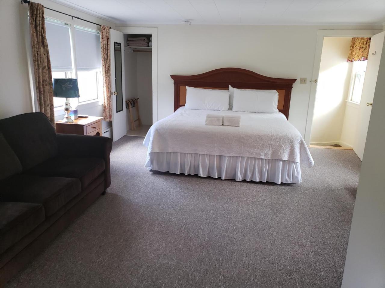 Fairway Motel New London Dış mekan fotoğraf